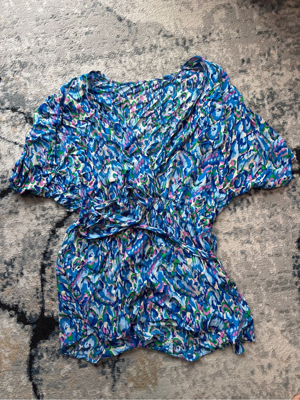 Cupshe Women’s Blue Abstract Print V-Neck Summer Romper (size L)